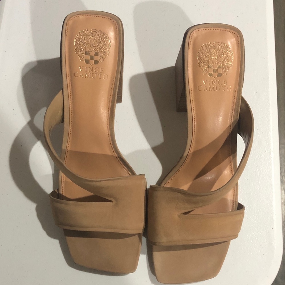 Vince Camuto Tan Suede Square-Toe Block Heel Slide size 10M NO BOX pre worn